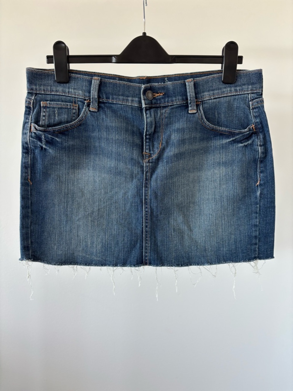 | Old Navy | Denim Mini Skirt Women’s size 10